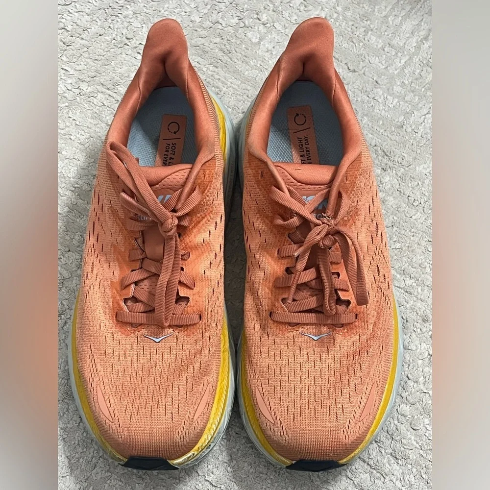 Hoka Clifton 8 Running Shoes - Picture 7 of 8